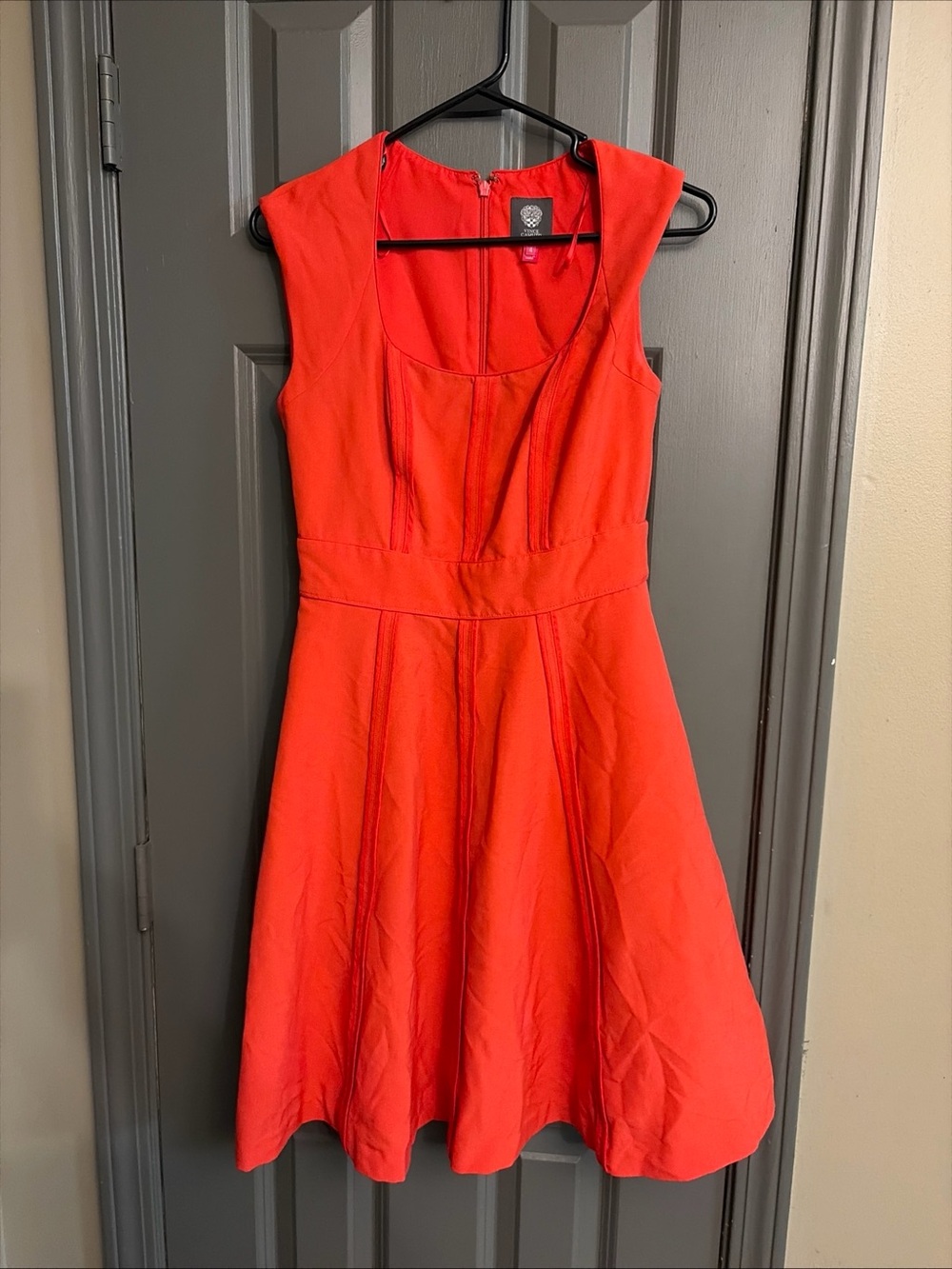 Women’s size 4 Vince camuto fit and flare coral dress zip back